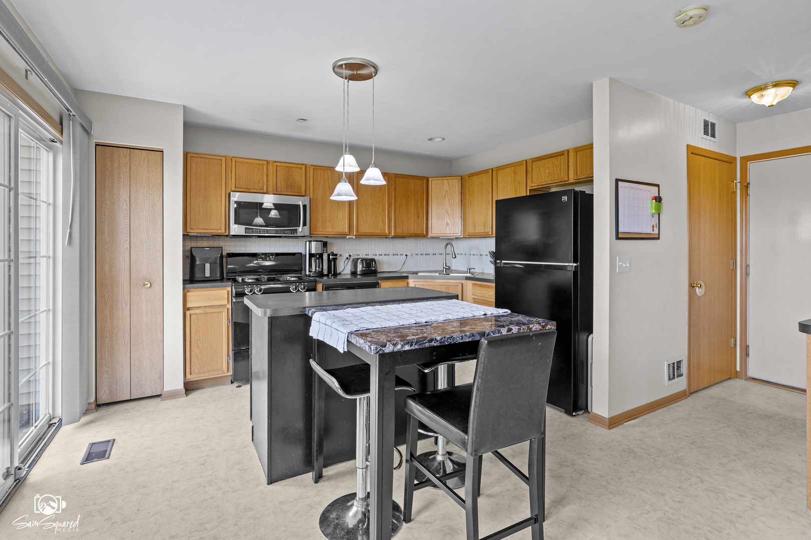 1866 Waverly Way, Montgomery, IL 60538