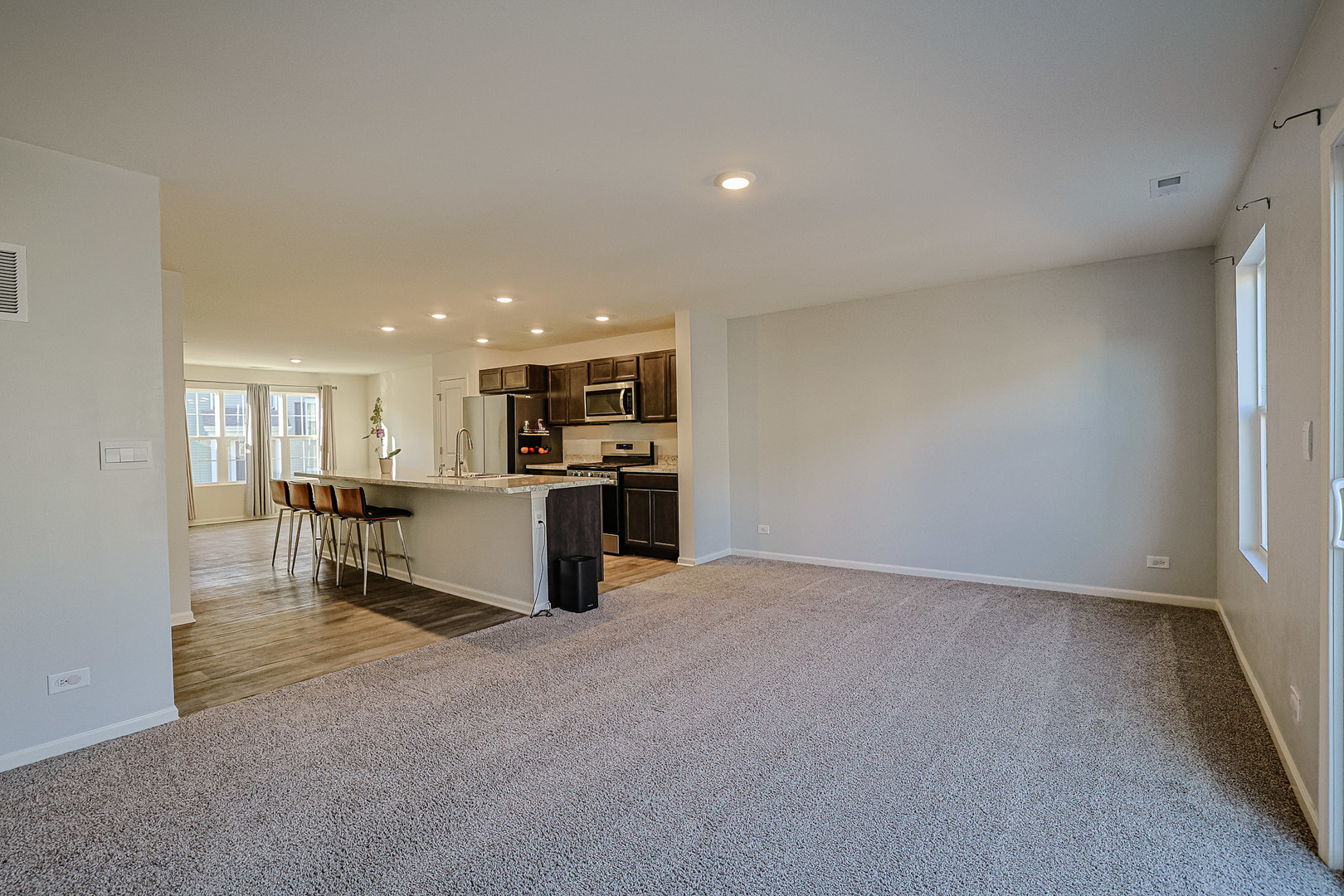 2368 Alison Avenue, Pingree Grove, IL 60140