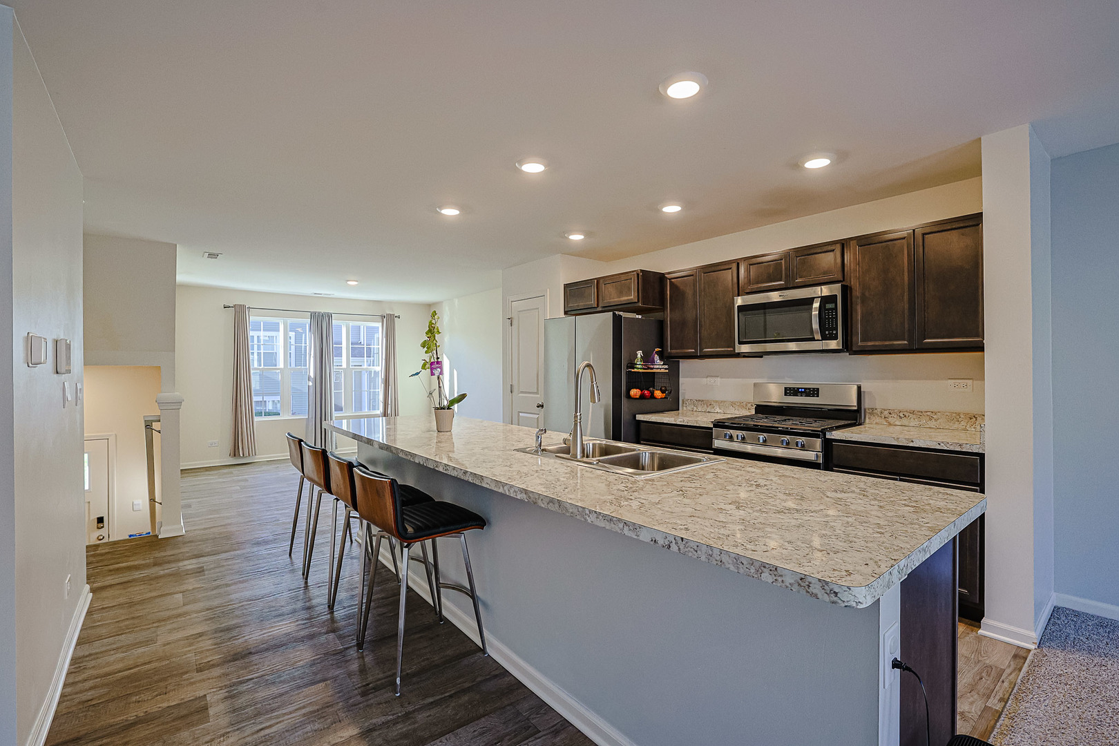 2368 Alison Avenue, Pingree Grove, IL 60140