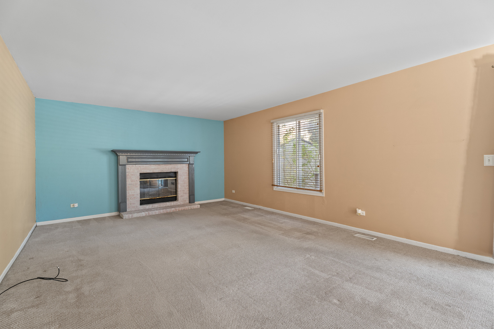 106 Filbert Drive, Streamwood, IL 60107