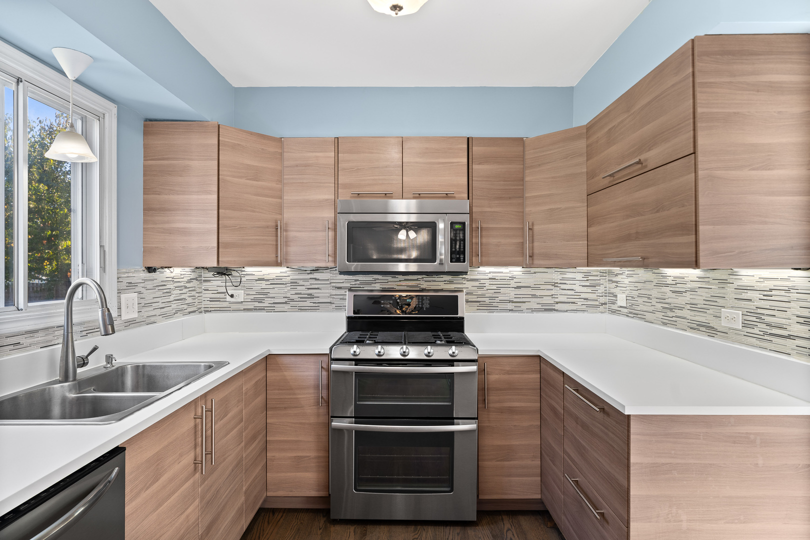 106 Filbert Drive, Streamwood, IL 60107