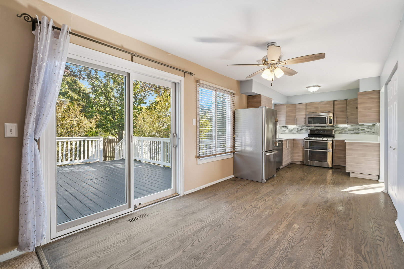 106 Filbert Drive, Streamwood, IL 60107