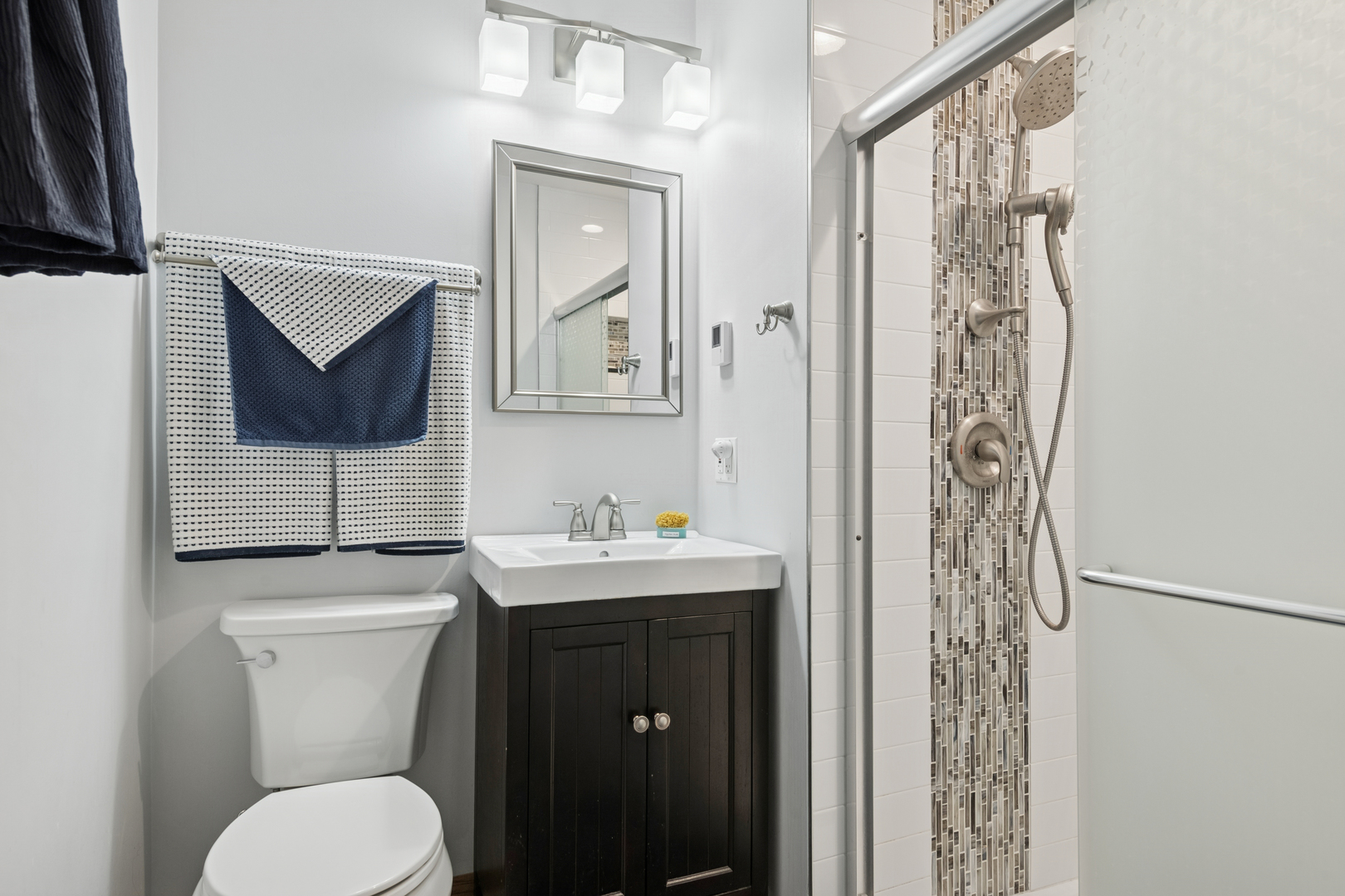 4 Summit Street, East Dundee, IL 60118