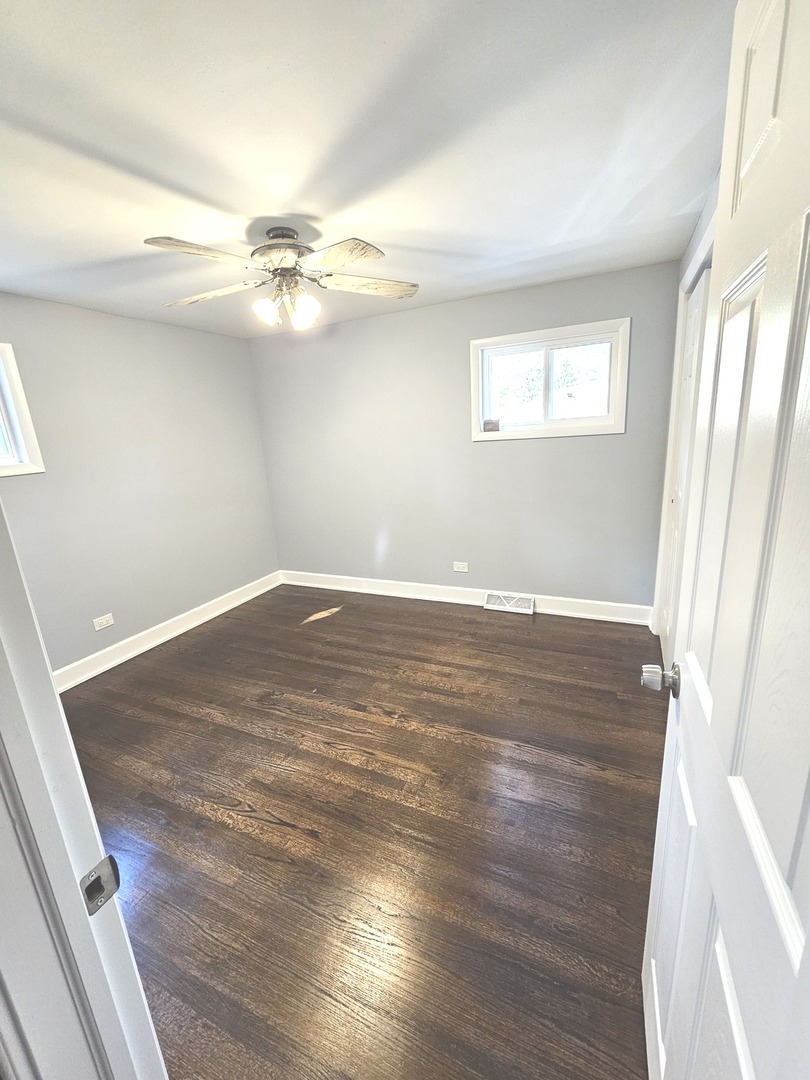 14926 Kenton Avenue, Midlothian, IL 60445