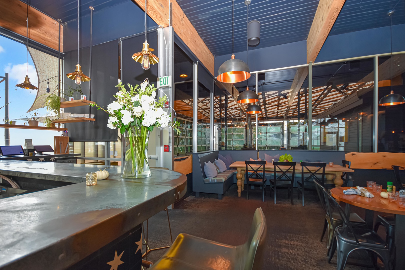 5805 N Knoxville Avenue, Peoria, IL 61614