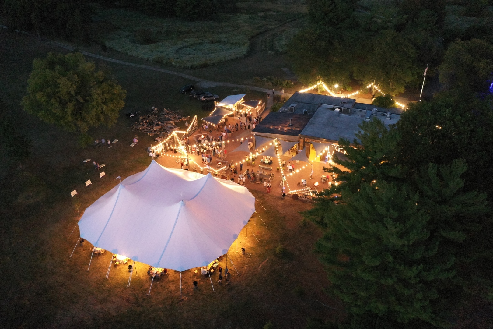 5805 N Knoxville Avenue, Peoria, IL 61614