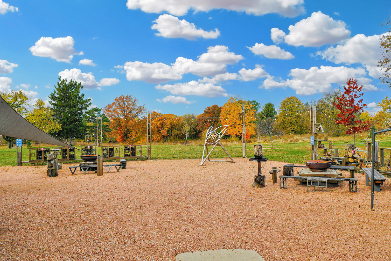 5805 N Knoxville Avenue, Peoria, IL 61614