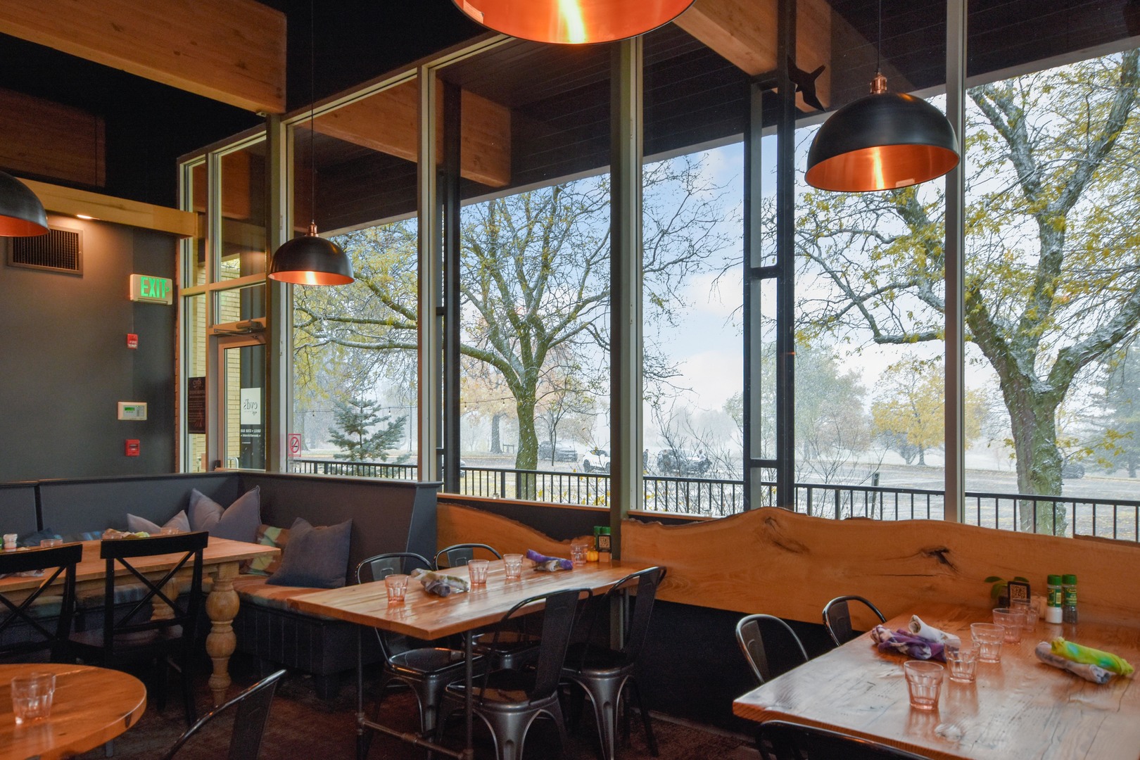 5805 N Knoxville Avenue, Peoria, IL 61614