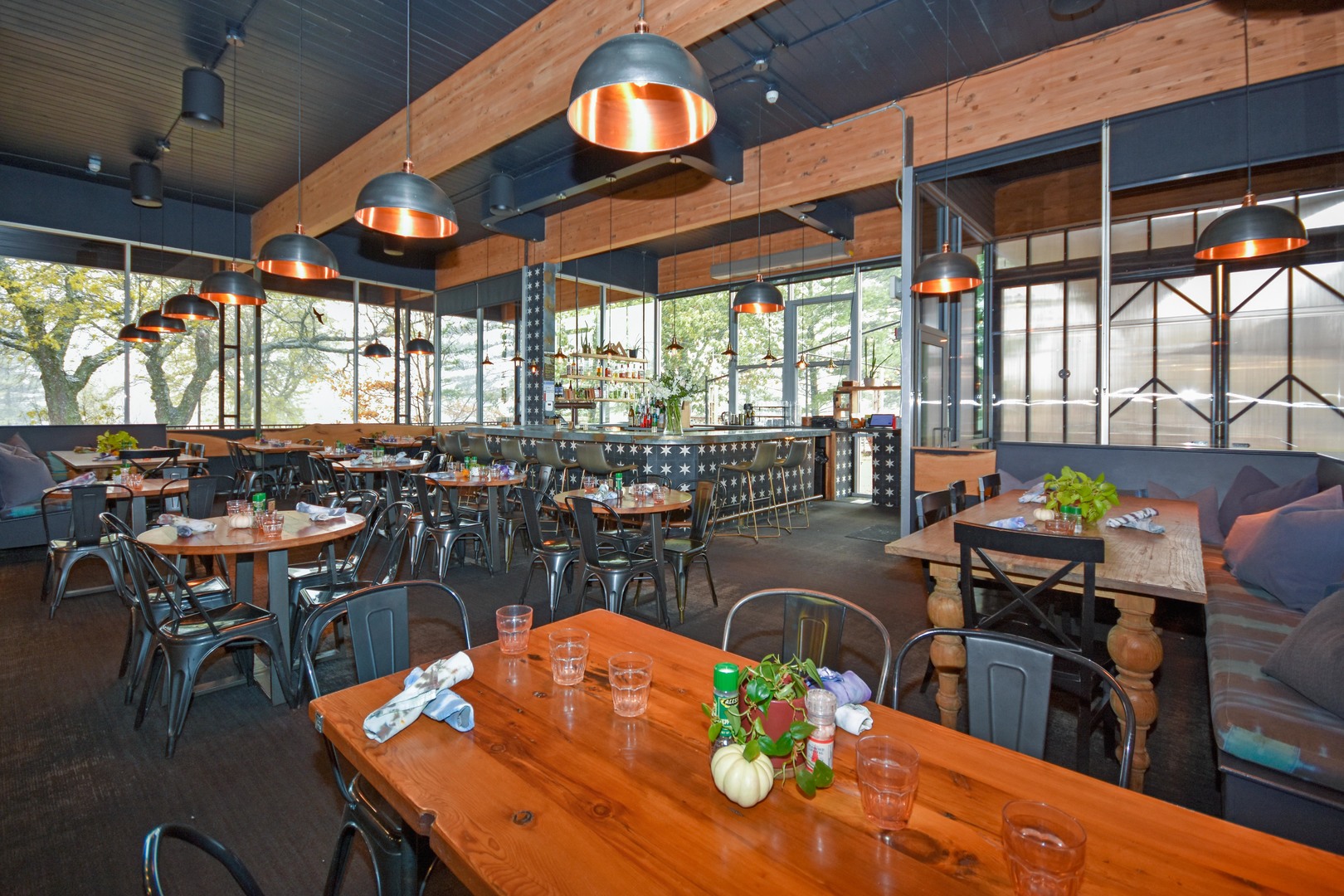 5805 N Knoxville Avenue, Peoria, IL 61614