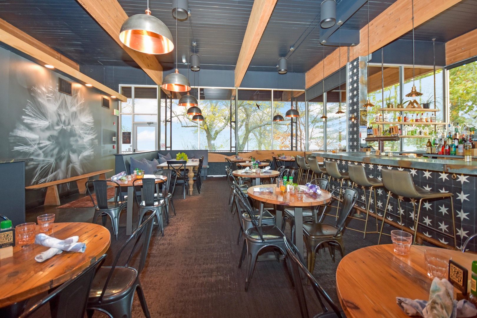 5805 N Knoxville Avenue, Peoria, IL 61614