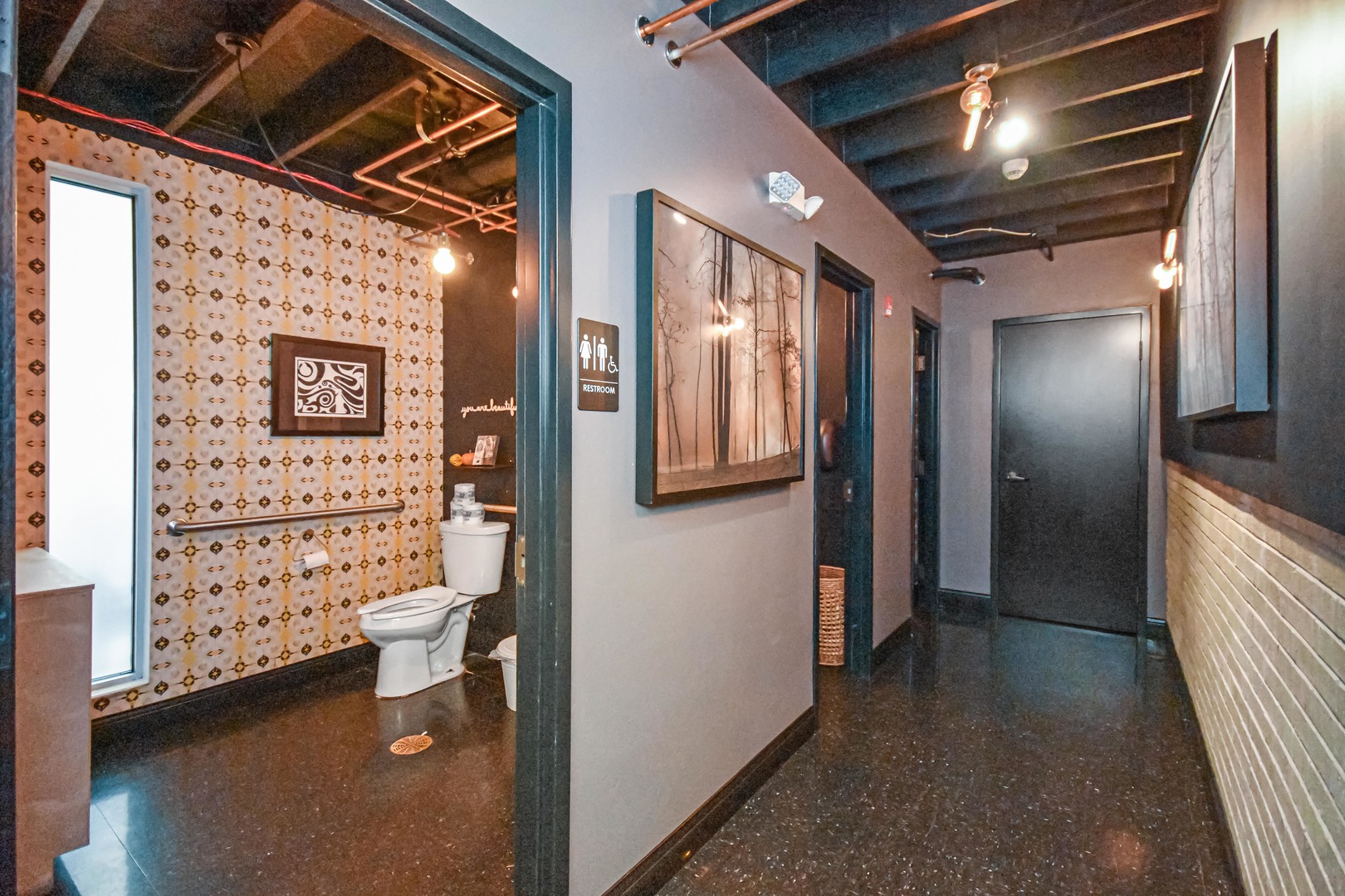 5805 N Knoxville Avenue, Peoria, IL 61614