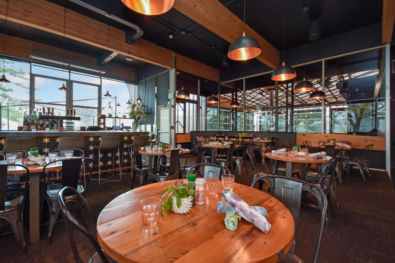 5805 N Knoxville Avenue, Peoria, IL 61614