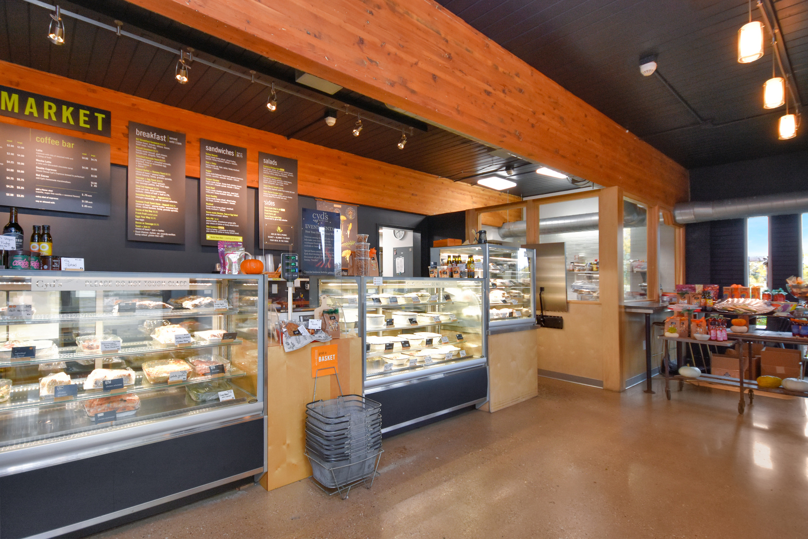 5805 N Knoxville Avenue, Peoria, IL 61614