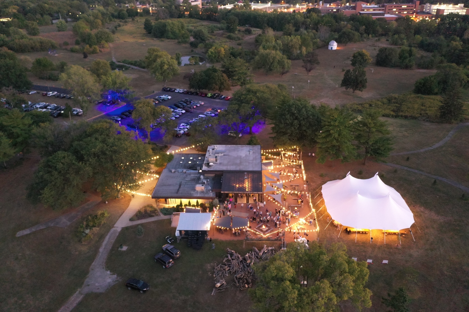 5805 N Knoxville Avenue, Peoria, IL 61614