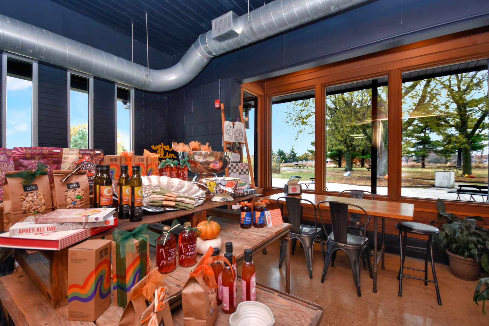 5805 N Knoxville Avenue, Peoria, IL 61614