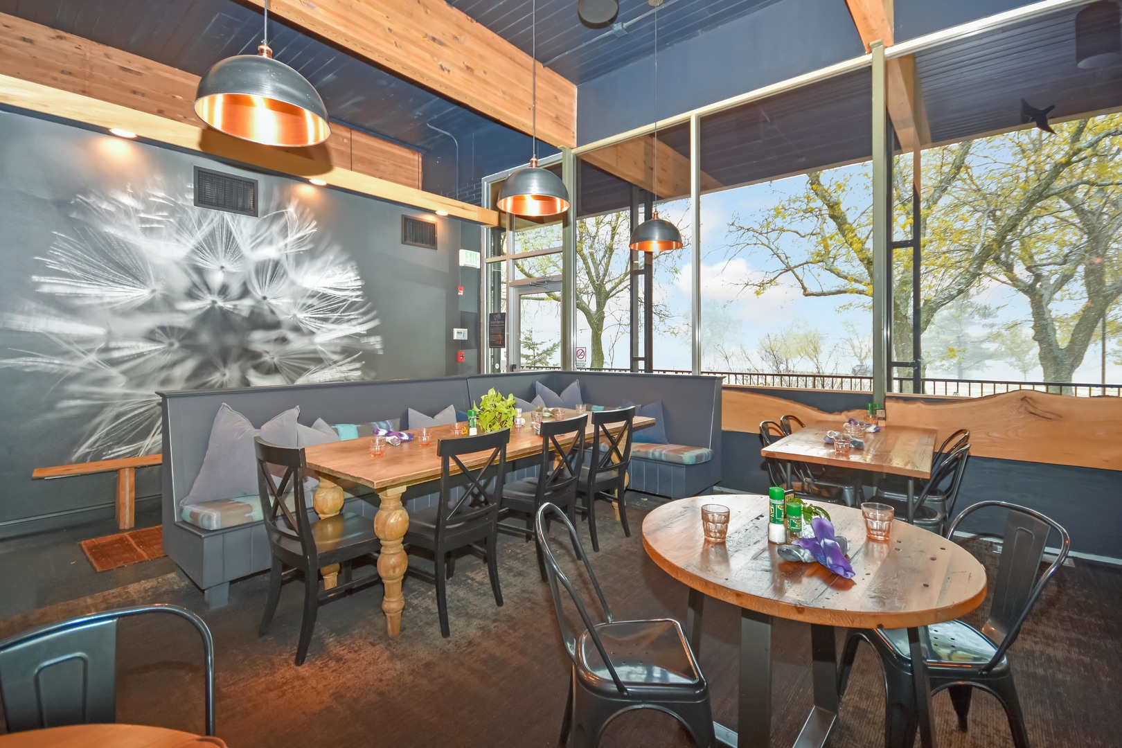 5805 N Knoxville Avenue, Peoria, IL 61614