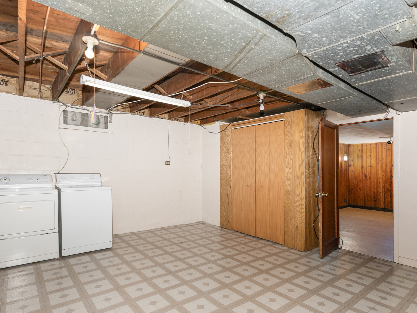 1514 Hosmer Street, Joliet, IL 60435