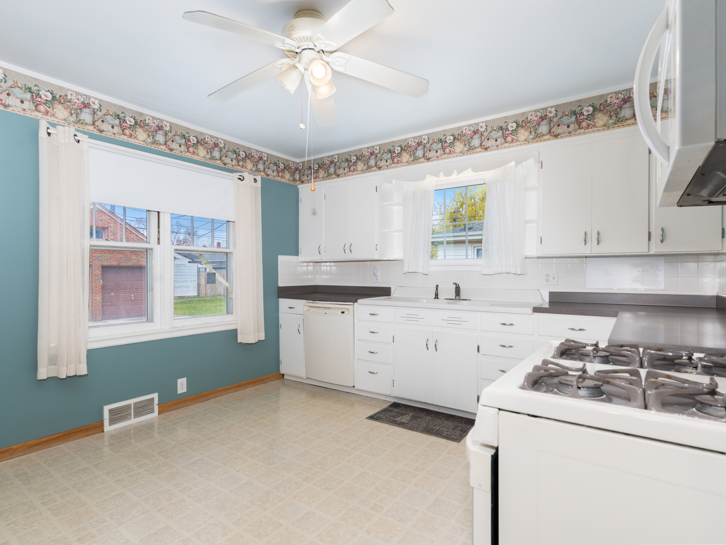 1514 Hosmer Street, Joliet, IL 60435