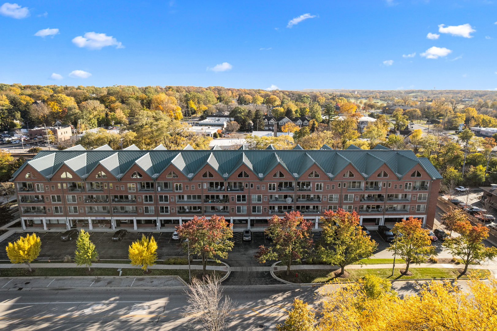 1111 Burlington Avenue #207, Lisle, IL 60532