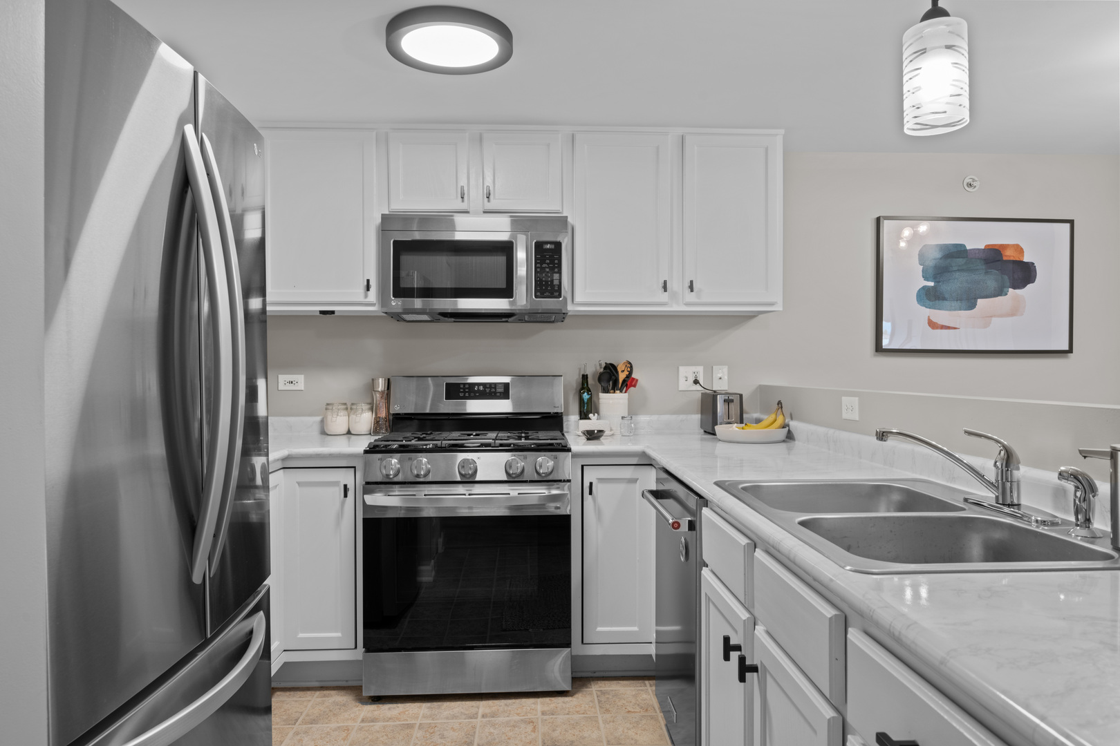 1111 Burlington Avenue #207, Lisle, IL 60532