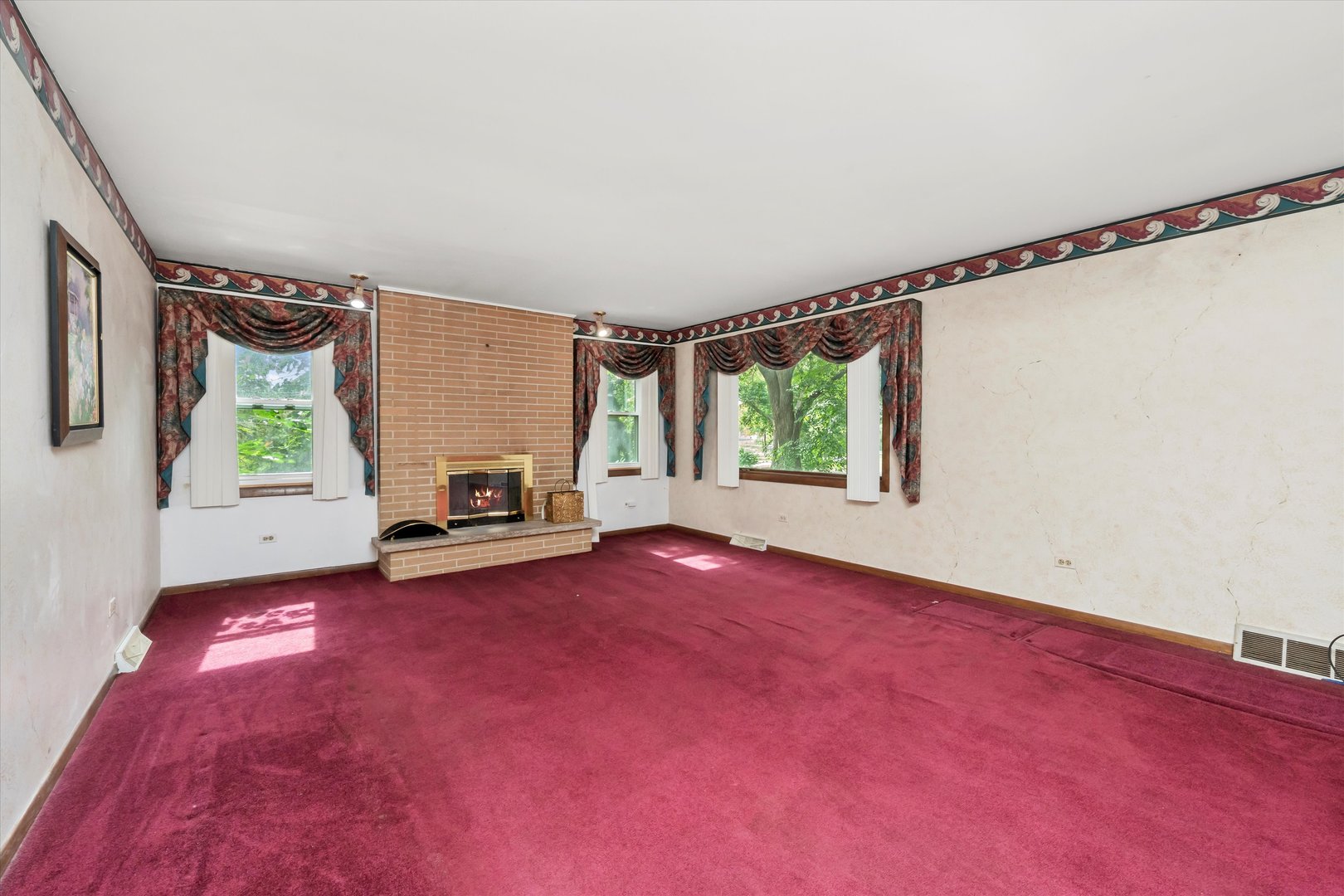 943 E 164th Court, South Holland, IL 60473