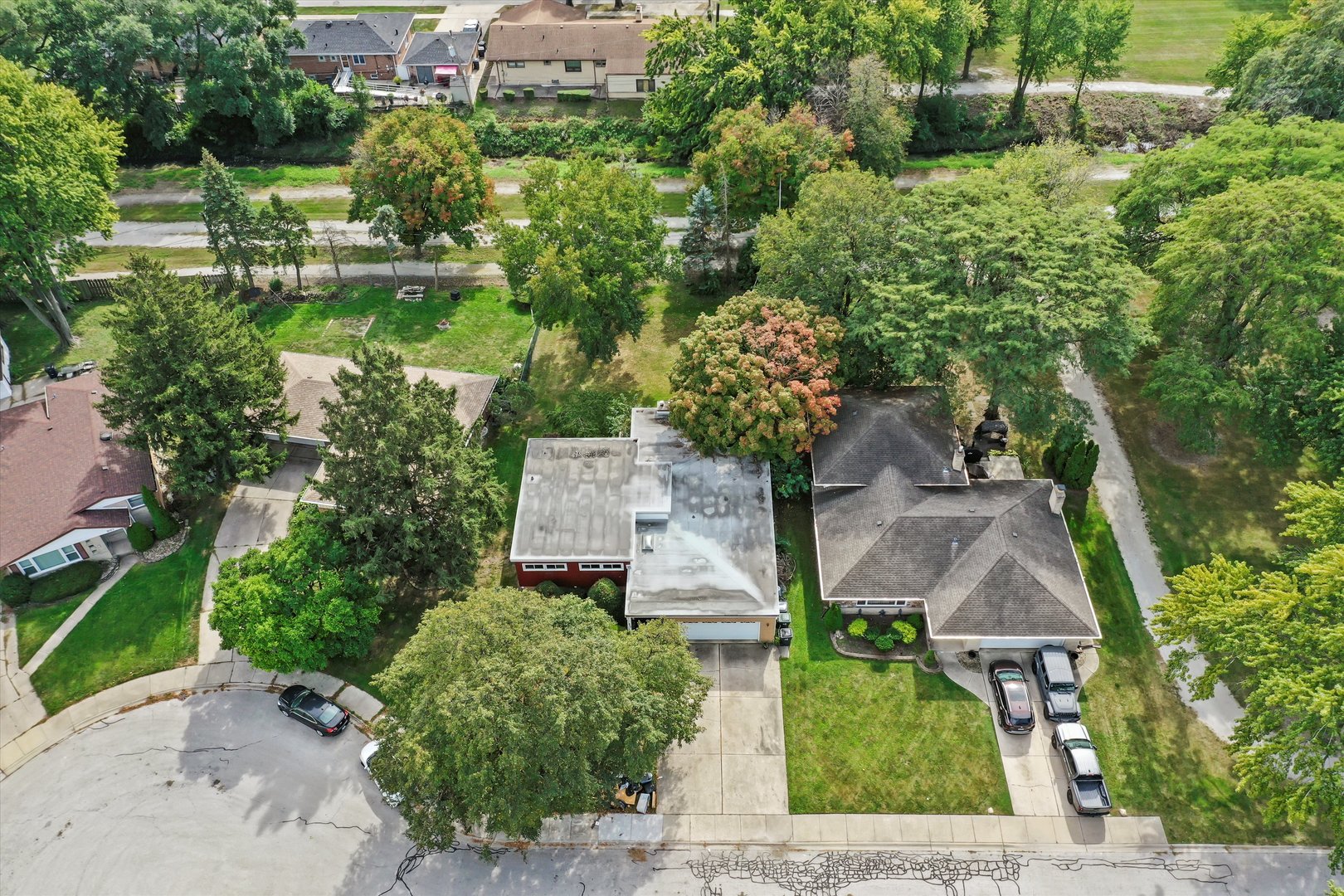 943 E 164th Court, South Holland, IL 60473