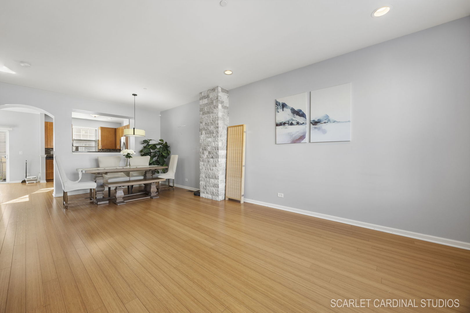 Des Plaines, IL 60016