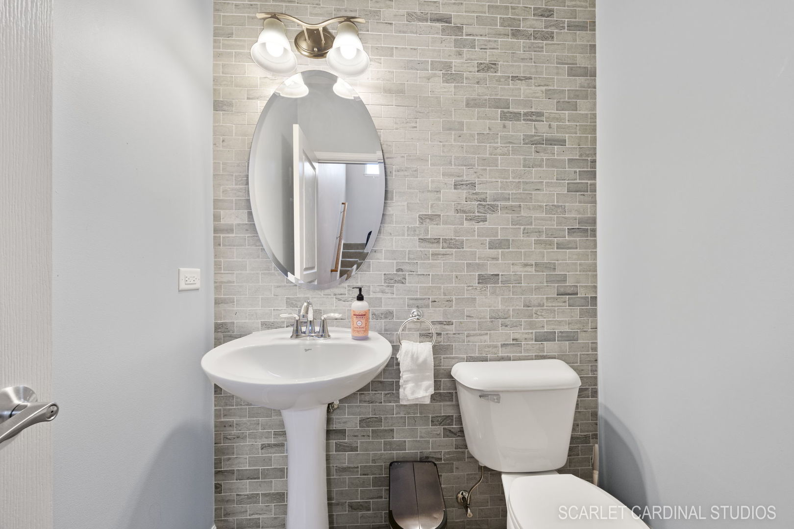 Des Plaines, IL 60016