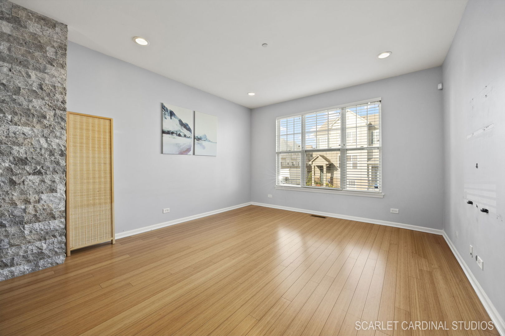 Des Plaines, IL 60016