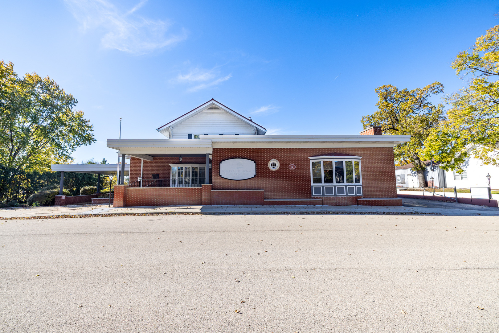 12 N Pistakee Lake Road, Fox Lake, IL 60020