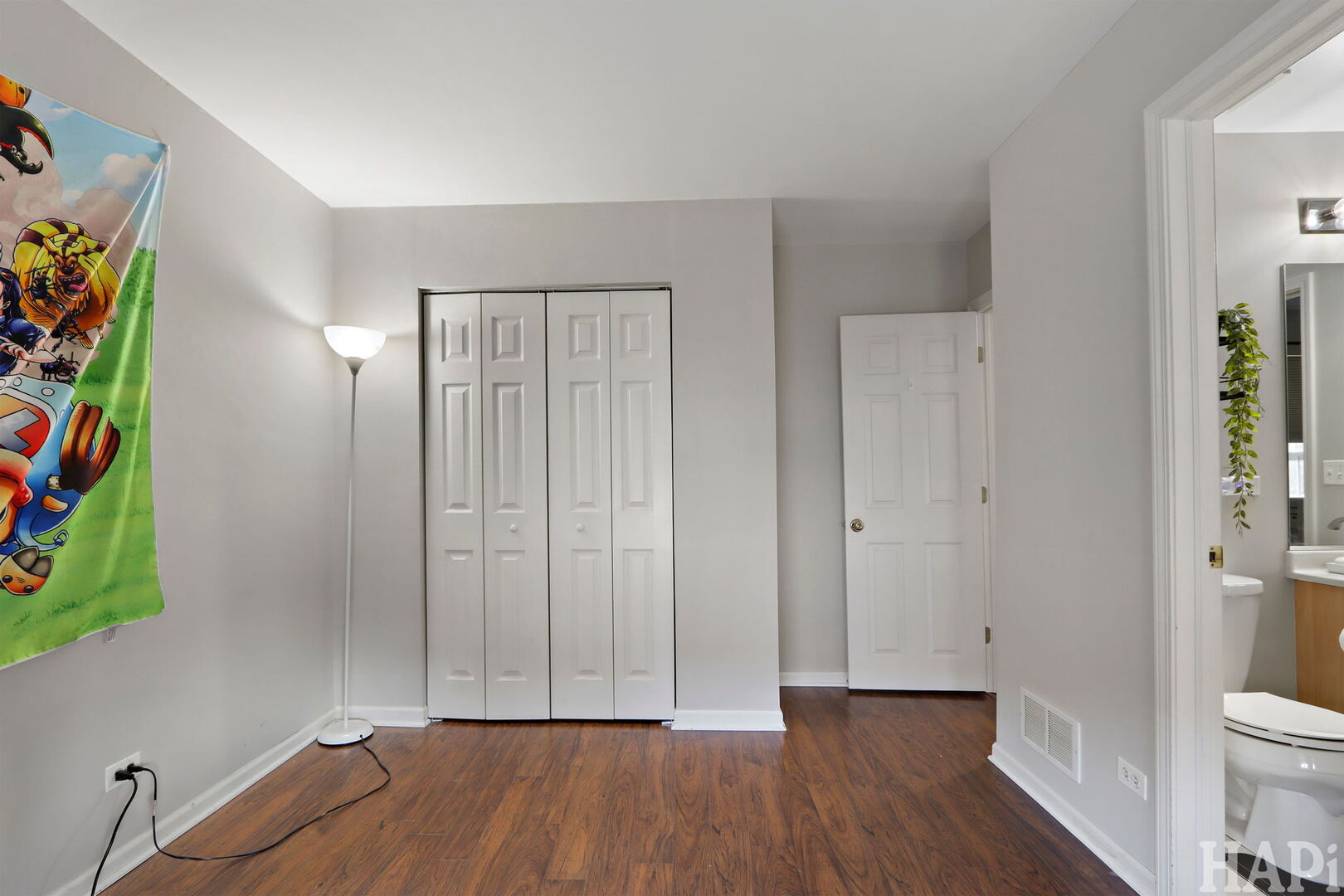 750 Dillon Court, Grayslake, IL 60030