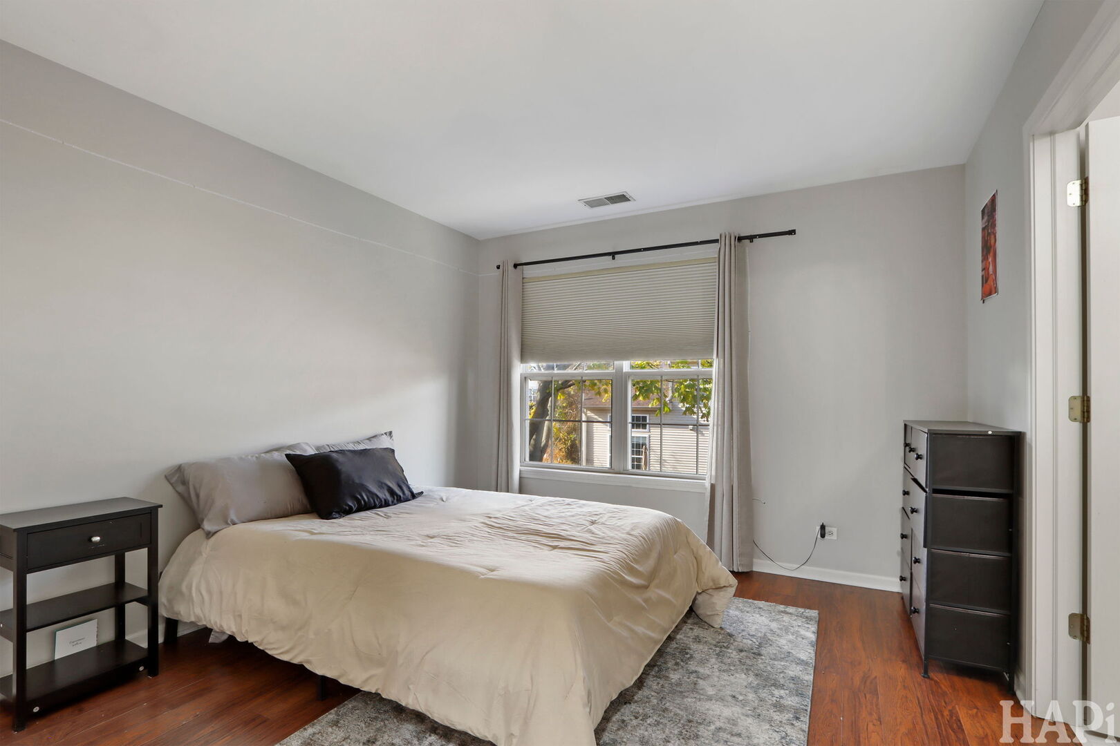 750 Dillon Court, Grayslake, IL 60030