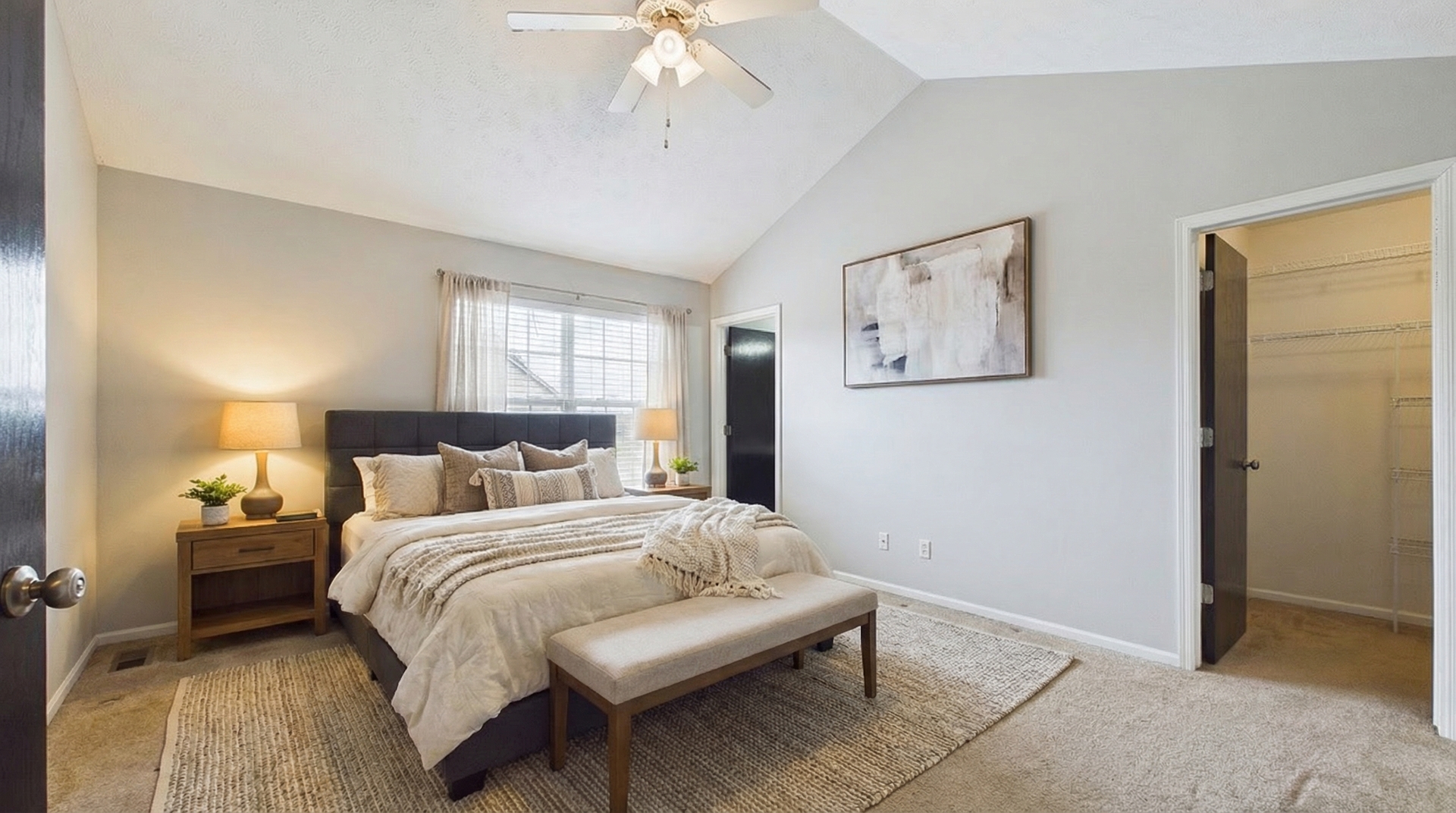 607 Clayton Circle #607, Sycamore, IL 60178