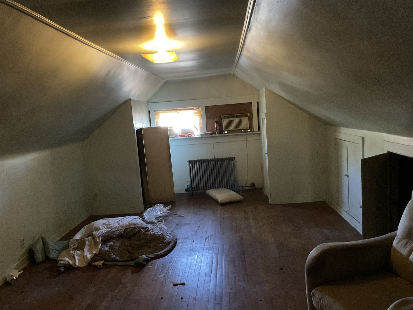 8052 S Harvard Avenue, Chicago, IL 60620