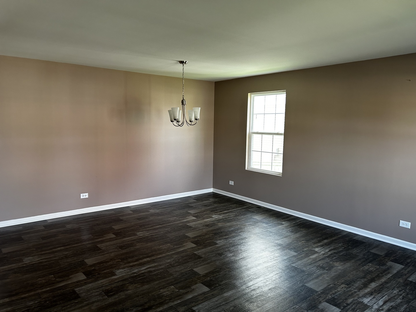 895 Timber Lake Drive, Antioch, IL 60002