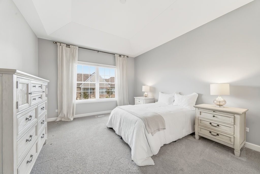 1409 Notting Hill Drive, Lemont, IL 60439