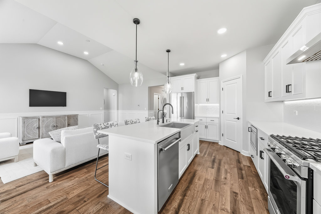 1409 Notting Hill Drive, Lemont, IL 60439