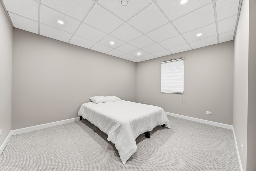 1409 Notting Hill Drive, Lemont, IL 60439