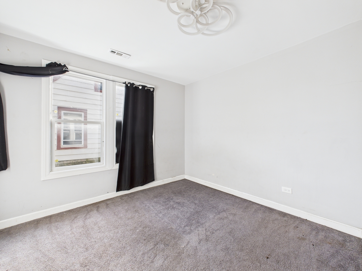 12039 S Yale Avenue, Chicago, IL 60628