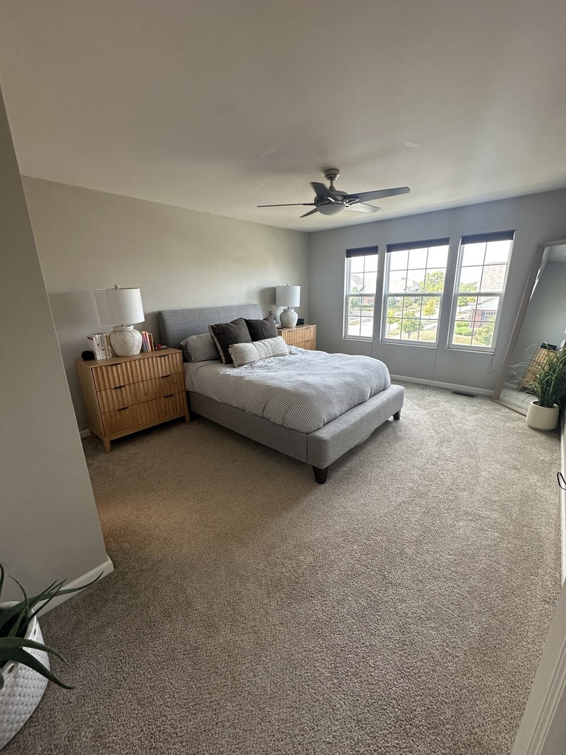 15371 Sheffield Square Parkway, Orland Park, IL 60462