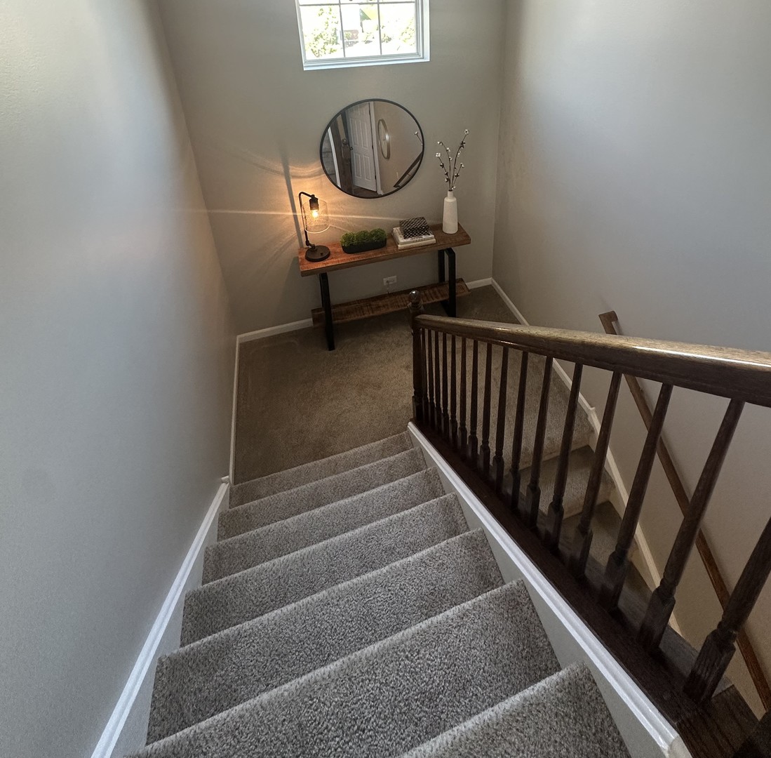 15371 Sheffield Square Parkway, Orland Park, IL 60462