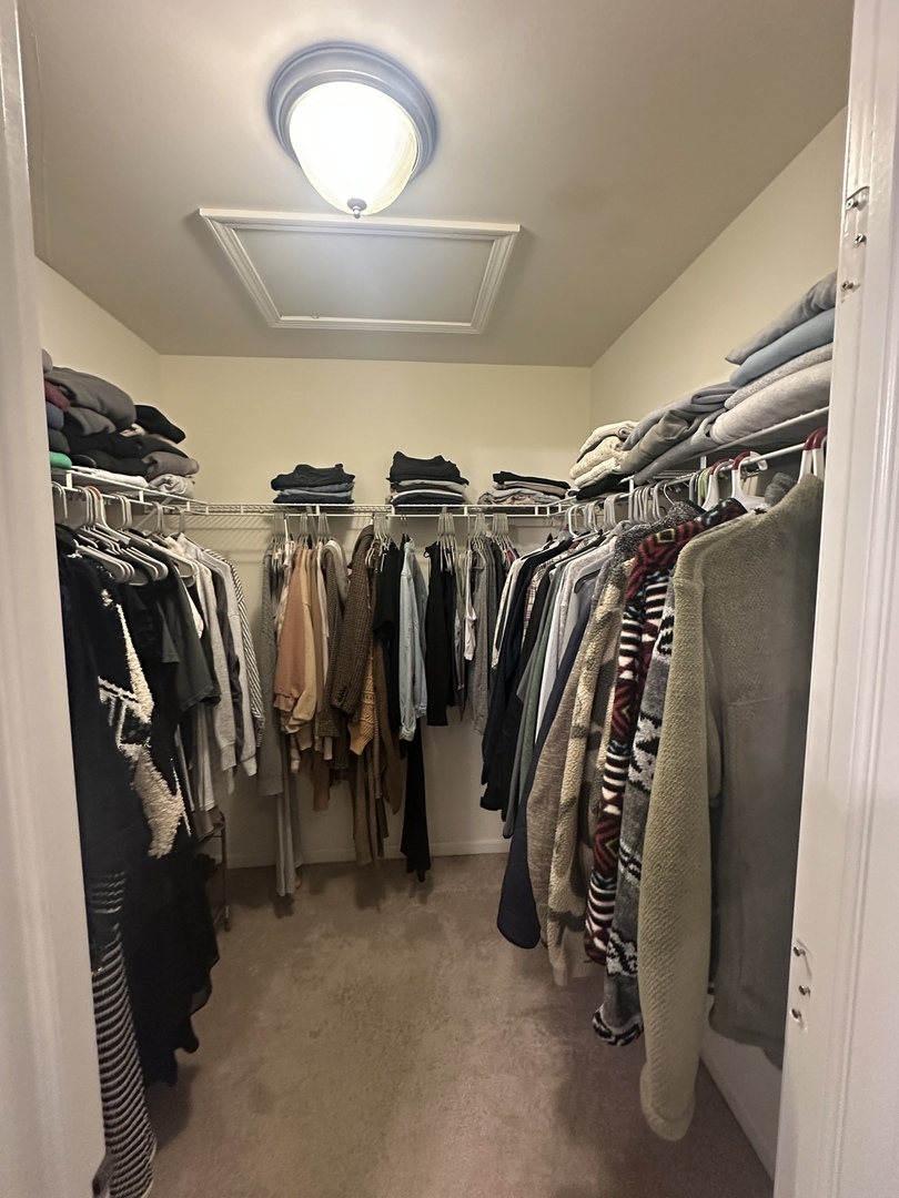 15371 Sheffield Square Parkway, Orland Park, IL 60462