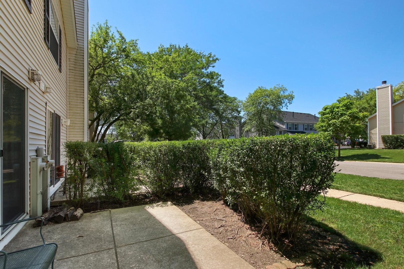 257 Butternut Lane, Streamwood, IL 60107