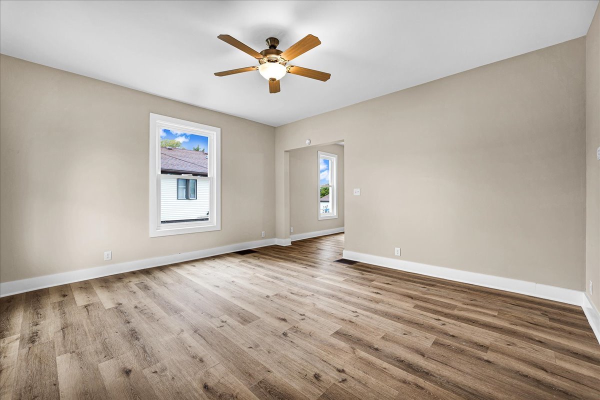 222 W Chestnut Street, Hoopeston, IL 60942