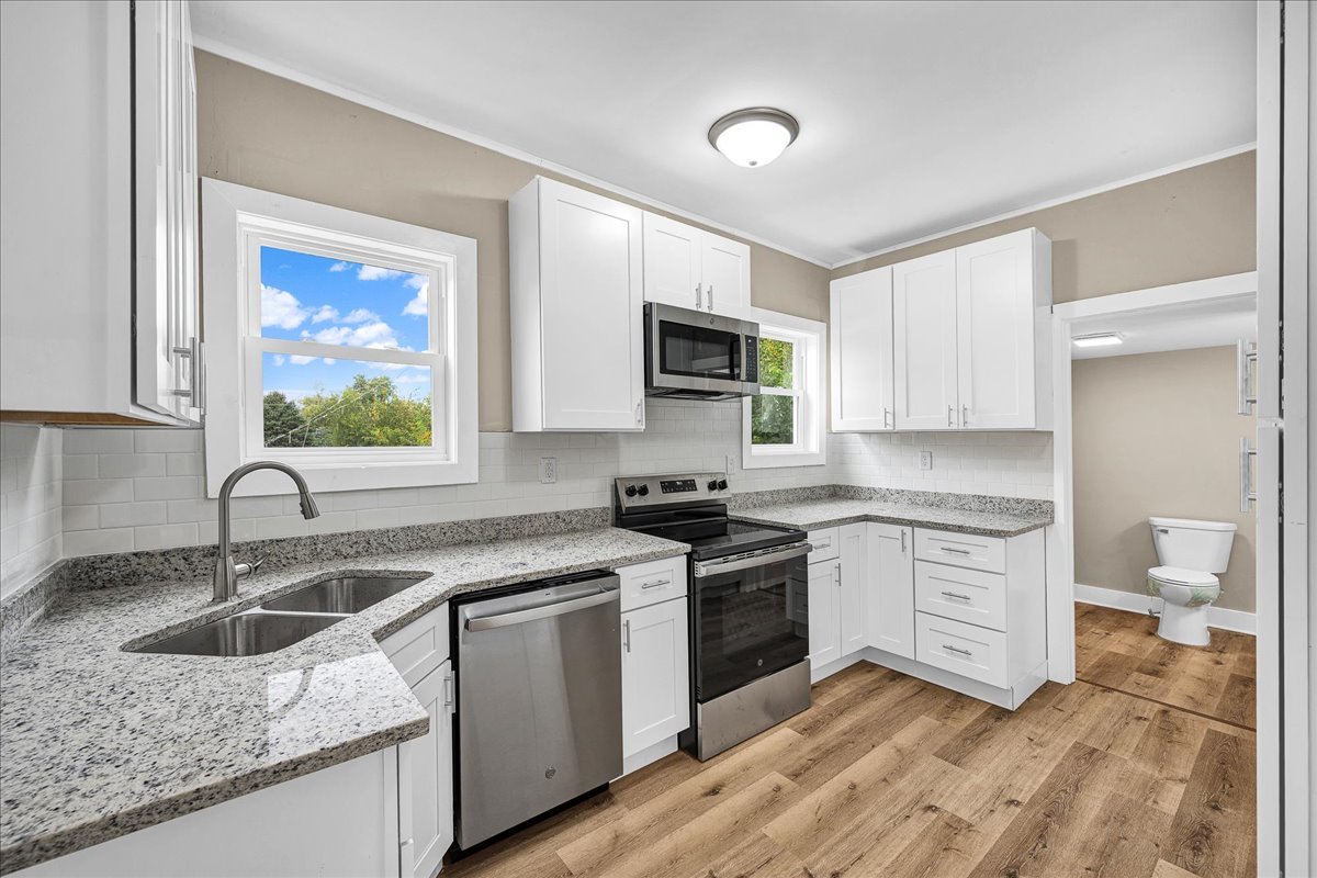 222 W Chestnut Street, Hoopeston, IL 60942