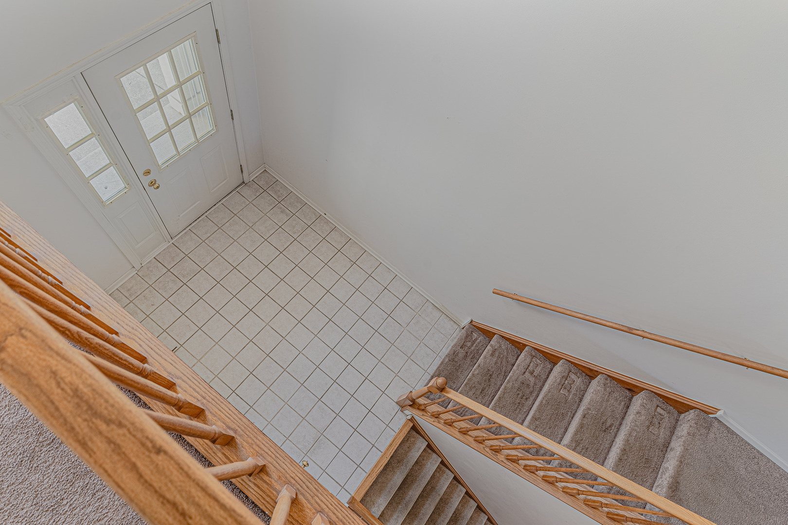 386 Gladstone Lane, Elgin, IL 60120