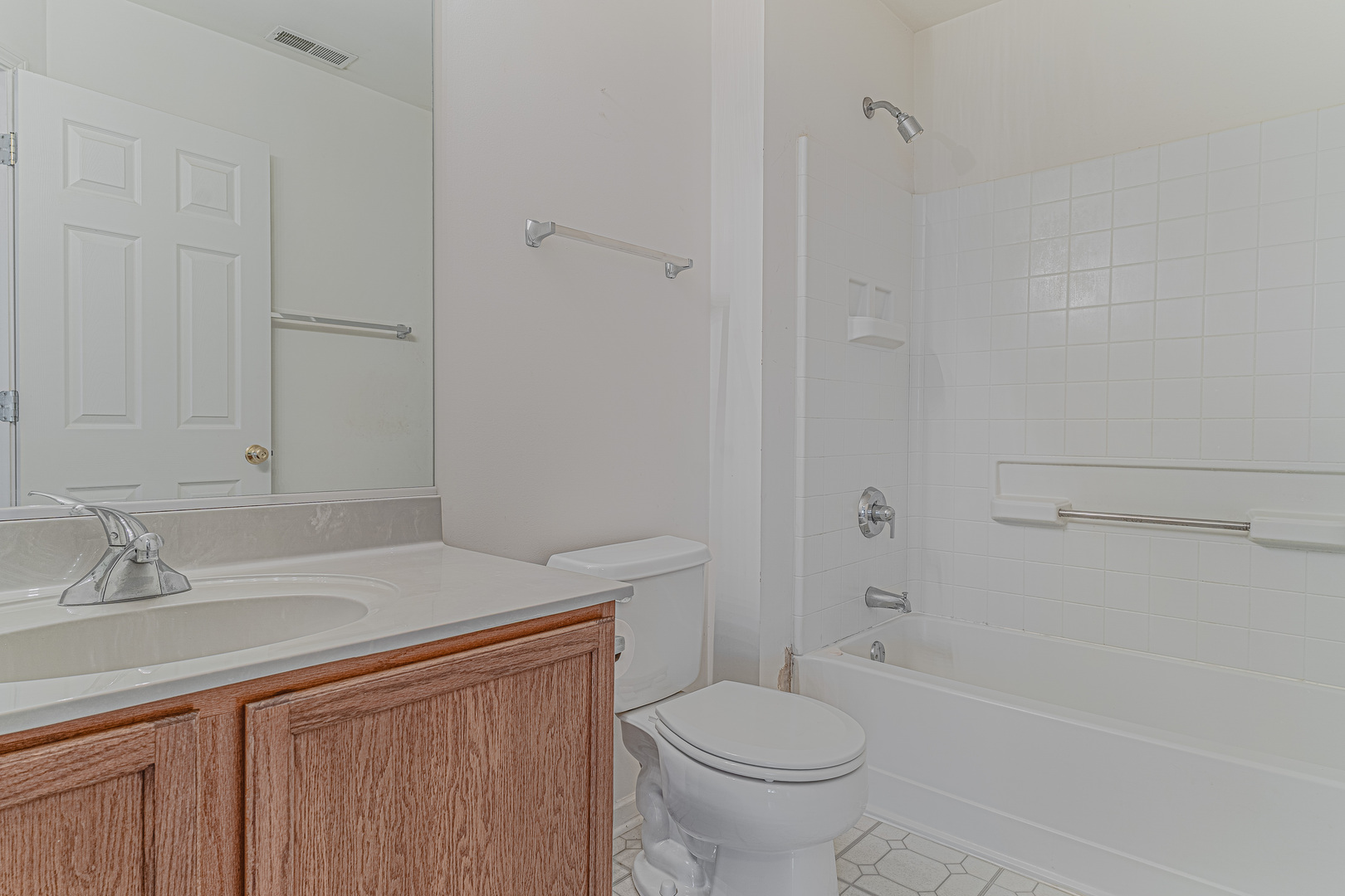 386 Gladstone Lane, Elgin, IL 60120