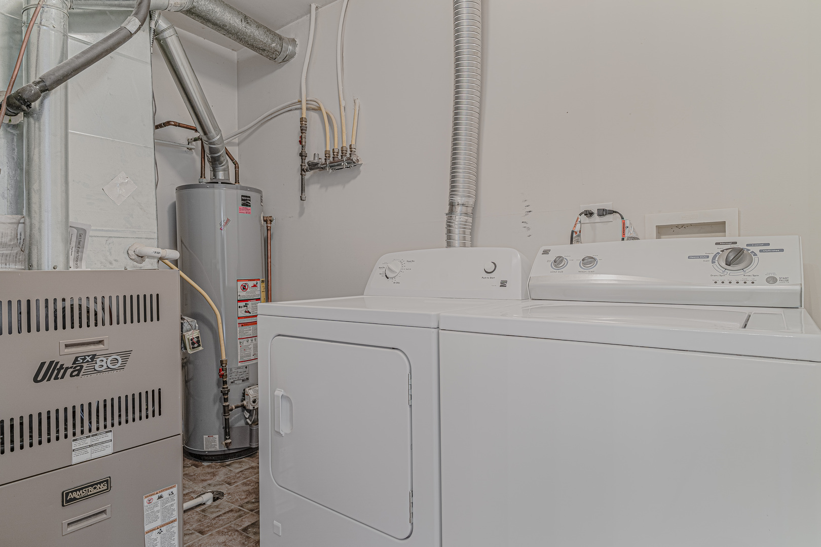 386 Gladstone Lane, Elgin, IL 60120