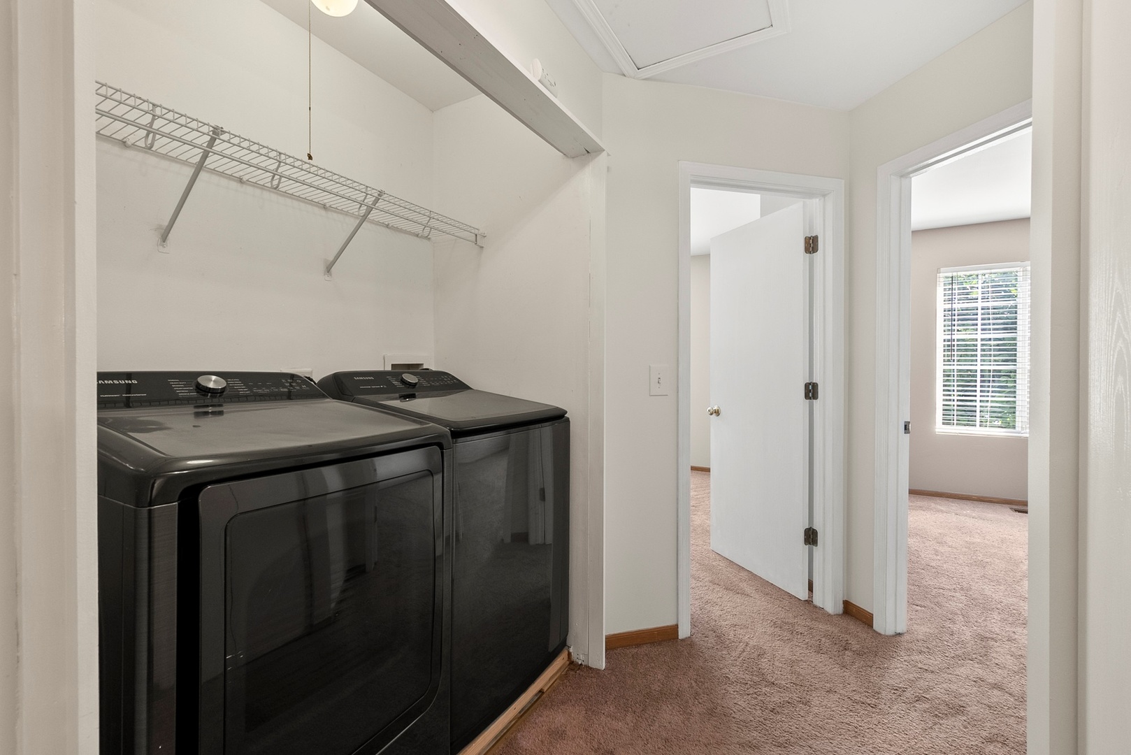 1565 Azalea Circle, Romeoville, IL 60446