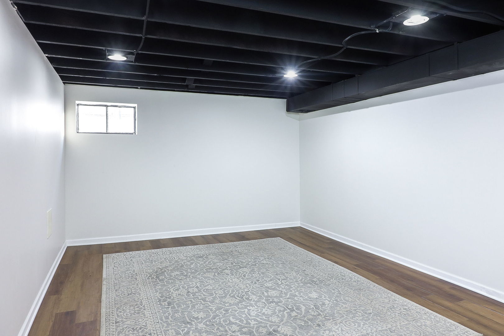 3210 Madison Avenue, Brookfield, IL 60513